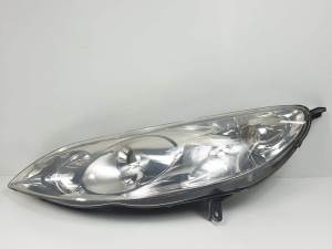 FARO IZQUIERDO 0301213271 PEUGEOT 407 Autodesguaces Alicante
