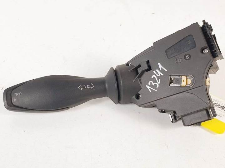 MANDO INTERMITENTES 8A6T13335BC FORD FIESTA (CB1) Autodesguaces Alicante