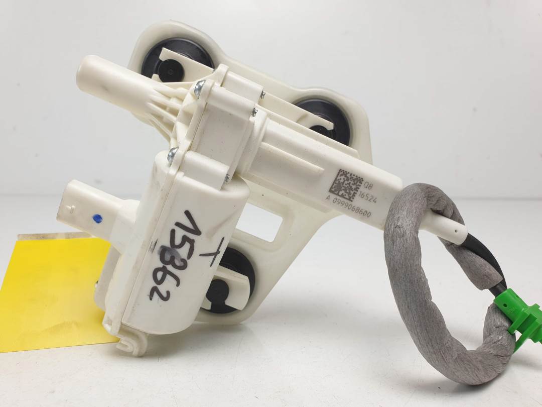 MOTOR CIERRE CENTRALIZADO PORTON - A0999068600 - MERCEDES - CLASE E LIM. (W213)