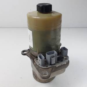 BOMBA DIRECCION 4M513K514BD FORD FOCUS BERLINA (CAP) Autodesguaces Alicante
