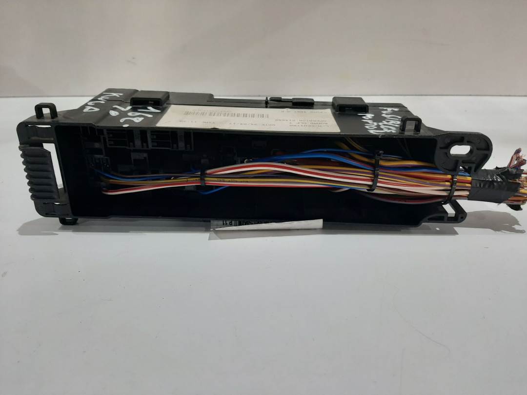 CAJA RELES / FUSIBLES - GV4T14014BVE - FORD - KUGA (CBS)