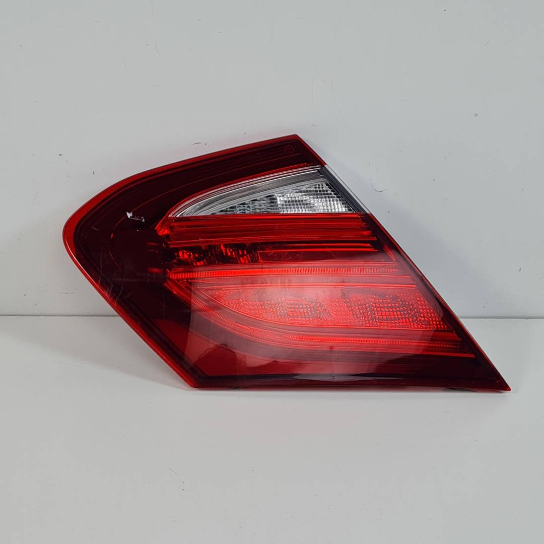 PILOTO TRASERO DERECHO INTERIOR - A2059066700 - MERCEDES - CLASE C COUPE (W205)