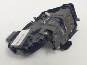 CERRADURA PUERTA DELANTERA DERECHA 3M5AR21812MT FORD C-MAX (CB3) Autodesguaces Alicante