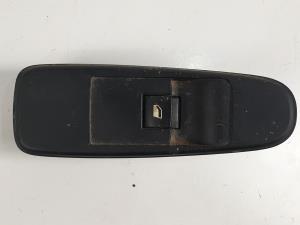 MANDO ELEVALUNAS DELANTERO DERECHO 96639377ZD CITROEN C4 GRAND PICASSO Autodesguaces Alicante