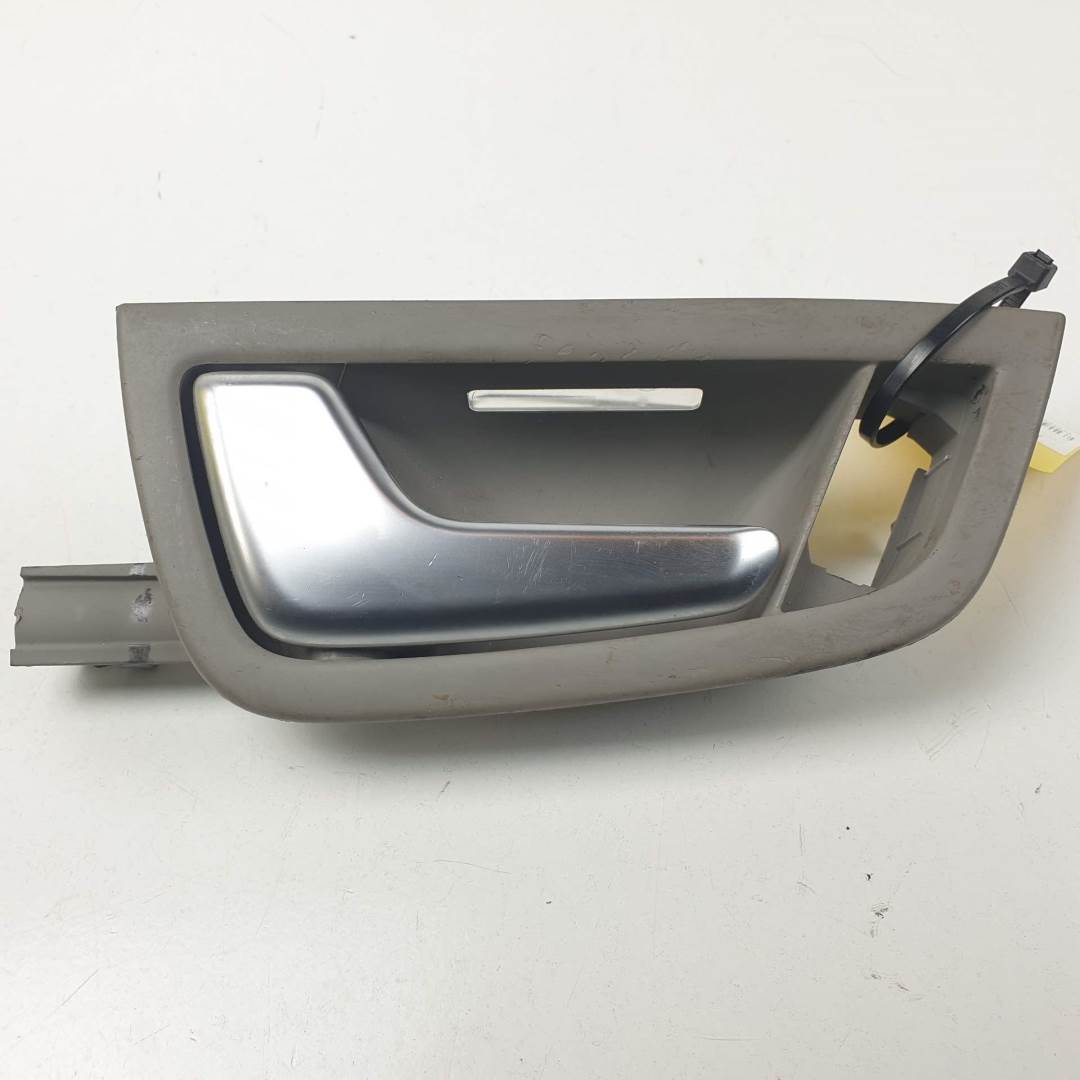 MANETA INTERIOR DELANTERA IZQUIERDA - 4E0837019 - AUDI - A8 (4E2)