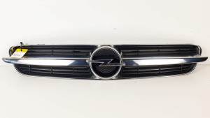REJILLA DELANTERA 464192822 OPEL VECTRA C BERLINA Autodesguaces Alicante