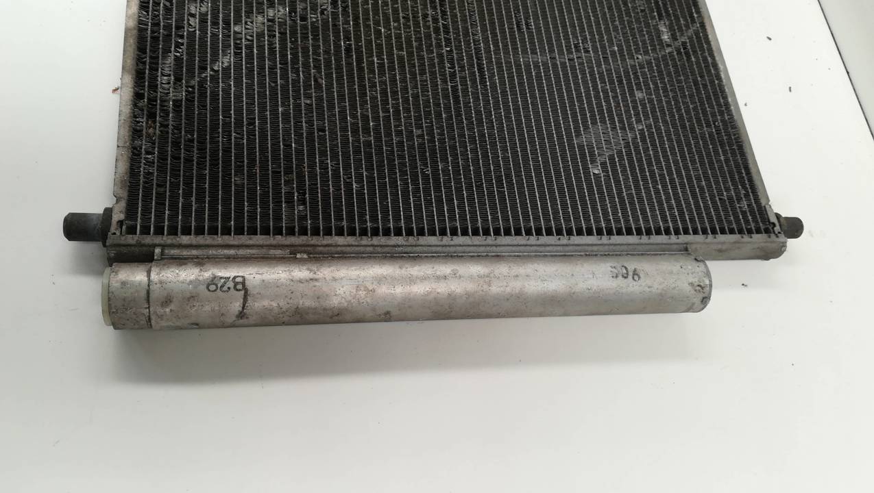 CONDENSADOR / RADIADOR AIRE ACONDICIONADO