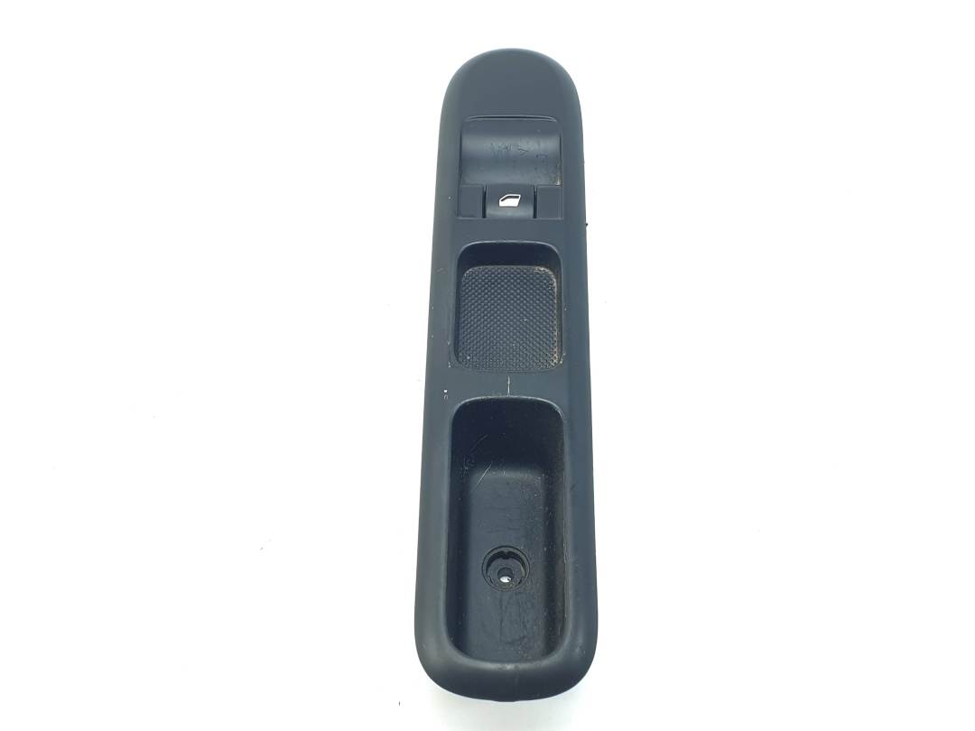 MANDO ELEVALUNAS DELANTERO DERECHO - 96662297ZD - PEUGEOT - 3008 (T84)
