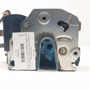 CERRADURA PUERTA DELANTERA DERECHA 8122418 BMW SERIE 3 BERLINA (E36) Autodesguaces Alicante