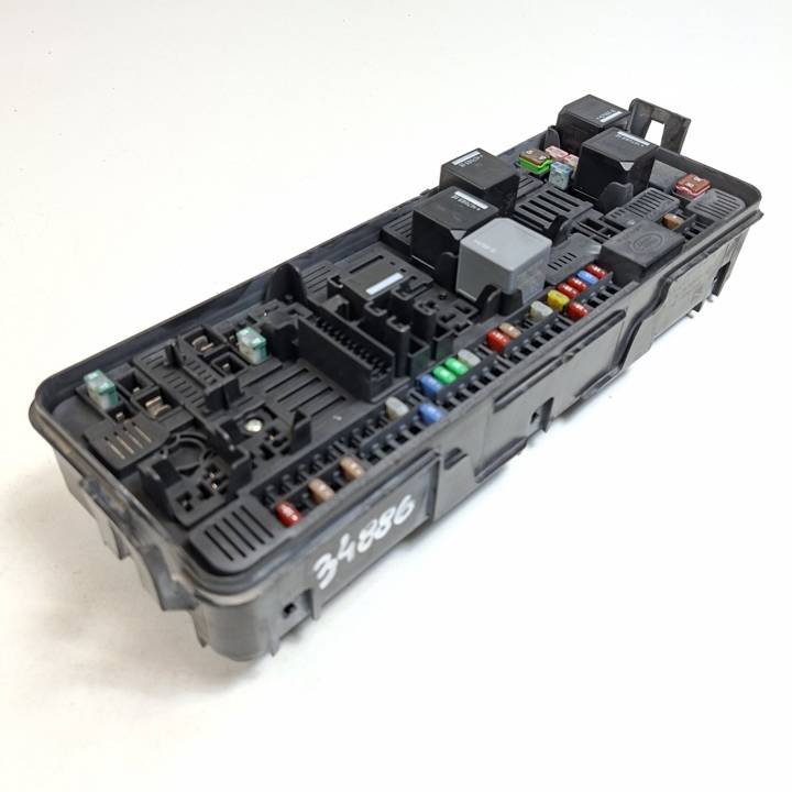 CAJA RELES / FUSIBLES HPLA14A073AB LAND ROVER DISCOVERY 5 Autodesguaces Alicante