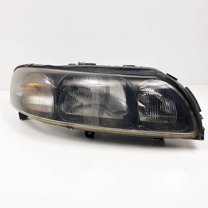 FARO DERECHO - 8659621 - VOLVO - S60 BERLINA (P24)