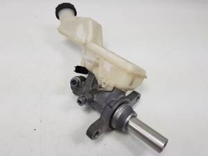 BOMBA FRENO GN152K478M FORD ECOSPORT (CR6) Autodesguaces Alicante