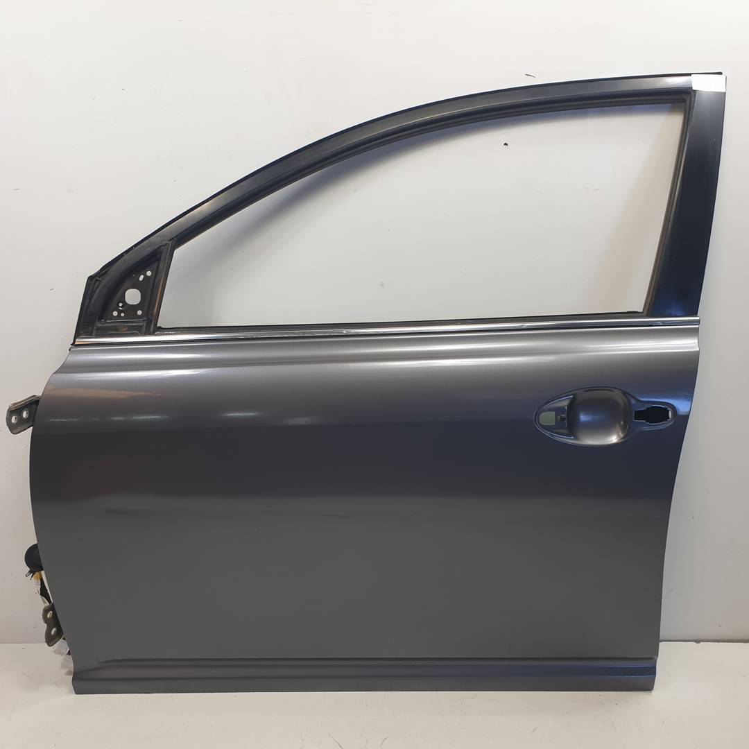 PUERTA DELANTERA IZQUIERDA - TOYOTA - AVENSIS WAGON (T25)