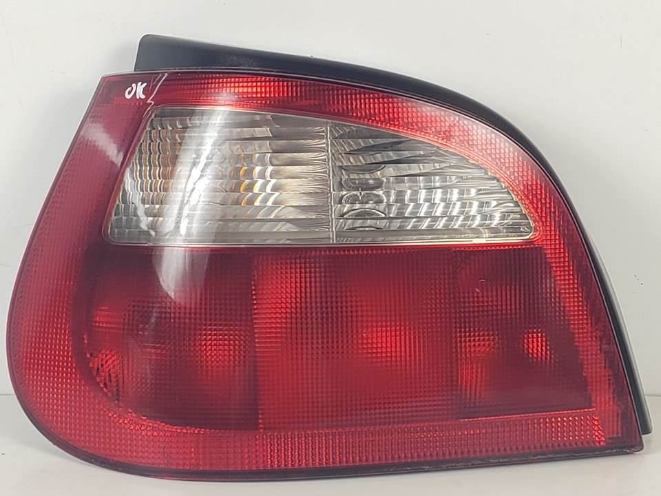 PILOTO TRASERO IZQUIERDO - 7700428320 - RENAULT - MEGANE I FASE 2 BERLINA (BA0)