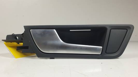 MANETA INTERIOR TRASERA IZQUIERDA 8R0839019 AUDI SQ5 (8R) Autodesguaces Alicante