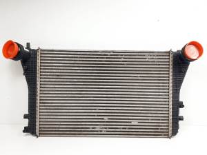 INTERCOOLER VOLKSWAGEN EOS (1F7) Autodesguaces Alicante