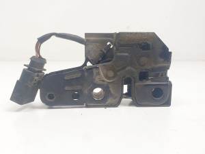 CERRADURA CAPOT 7L0823509A VOLKSWAGEN TOUAREG (7LA) Autodesguaces Alicante
