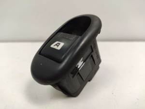MANDO ELEVALUNAS DELANTERO IZQUIERDO 96401469XT CITROEN C3 Autodesguaces Alicante