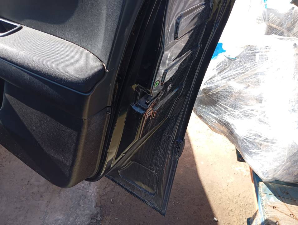 CERRADURA PUERTA DELANTERA DERECHA