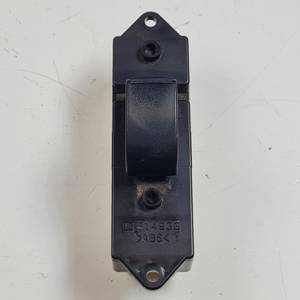 MANDO ELEVALUNAS DELANTERO DERECHO 8608A022 MITSUBISHI GRANDIS (NA0W) Autodesguaces Alicante