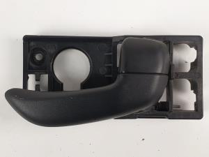 MANETA INTERIOR DELANTERA DERECHA HYUNDAI I10 Autodesguaces Alicante