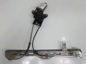 ELEVALUNAS DELANTERO DERECHO 0130821648872 PEUGEOT 306 BREAK Autodesguaces Alicante