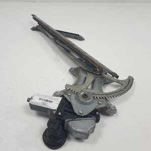 ELEVALUNAS DELANTERO IZQUIERDO 8572047110 TOYOTA PRIUS (ZVW30) Autodesguaces Alicante