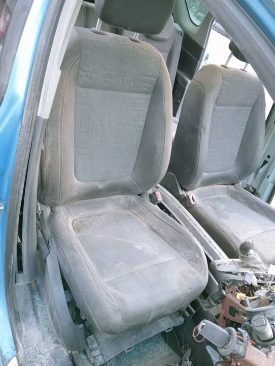ASIENTO DELANTERO DERECHO
