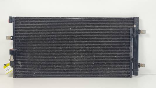 CONDENSADOR / RADIADOR AIRE ACONDICIONADO 4G0260401Q AUDI A6 BERLINA (4GC) Autodesguaces Alicante