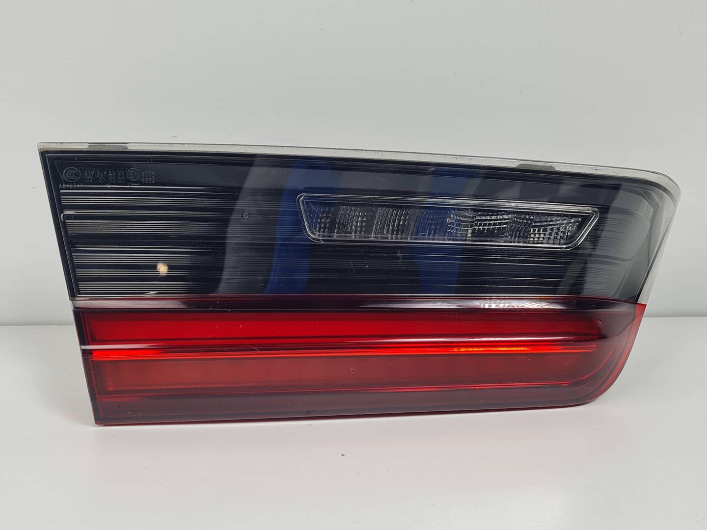 PILOTO TRASERO IZQUIERDO INTERIOR - H7795584106 - BMW - SERIE 3 BERLINA (G20)