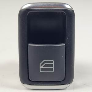 MANDO ELEVALUNAS TRASERO IZQUIERDO A2049055502 MERCEDES CLASE C (W204) BERLINA Autodesguaces Alicante