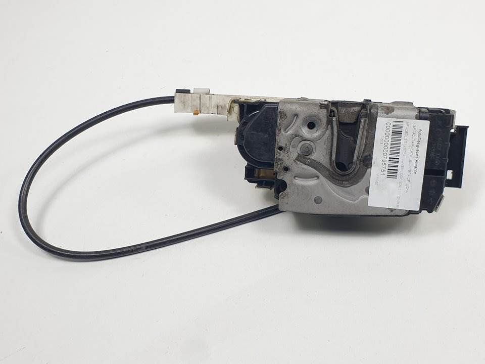CERRADURA PUERTA DELANTERA DERECHA - A9067201835 - MERCEDES - SPRINTER II JAMES COOK (906)