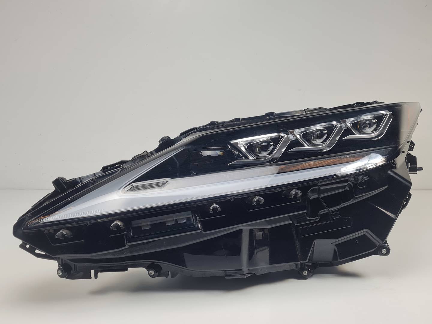 FARO IZQUIERDO - LEXUS - RX Series (AL20)