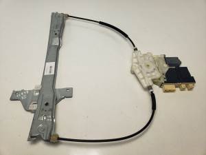 ELEVALUNAS DELANTERO IZQUIERDO 9681577780 CITROEN C4 COUPE Autodesguaces Alicante