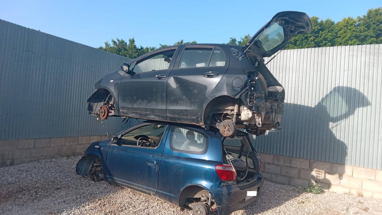 Imagen del vehículo TOYOTA YARIS