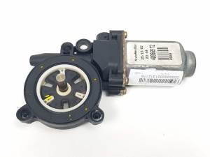 MOTOR ELEVALUNAS TRASERO IZQUIERDO 400669 RENAULT LAGUNA II (BG0) Autodesguaces Alicante