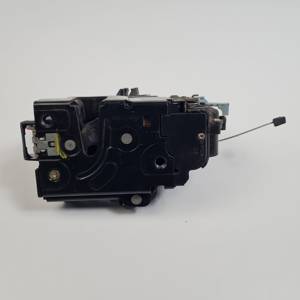 CERRADURA PUERTA DELANTERA DERECHA 3D1837016 SEAT ALTEA (5P1) Autodesguaces Alicante