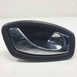 MANETA INTERIOR DELANTERA DERECHA 826720001R RENAULT SCENIC III (JZ) Autodesguaces Alicante