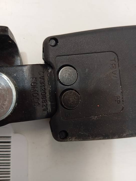 ENGANCHE CINTURON TRASERO IZQUIERDO