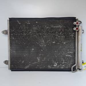 CONDENSADOR / RADIADOR AIRE ACONDICIONADO VOLKSWAGEN PASSAT BERLINA (3C2) Autodesguaces Alicante