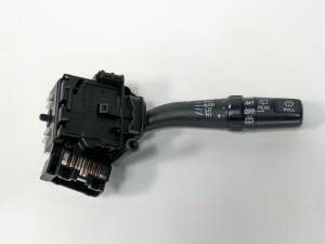 MANDO LIMPIA 8465205170 TOYOTA AVENSIS BERLINA (T25) Autodesguaces Alicante