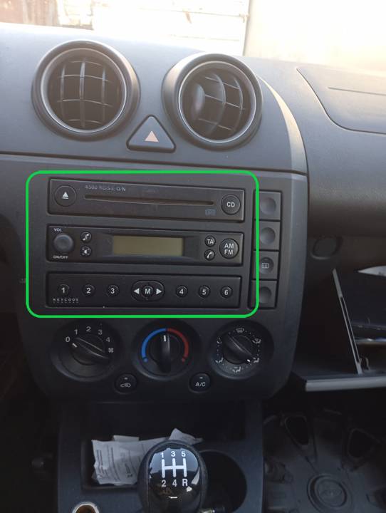 SISTEMA AUDIO / RADIO CD