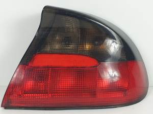 PILOTO TRASERO DERECHO OPEL TIGRA Autodesguaces Alicante