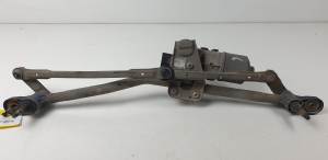 MOTOR LIMPIA DELANTERO BP4K67340 MAZDA 3 BERLINA (BK) Autodesguaces Alicante