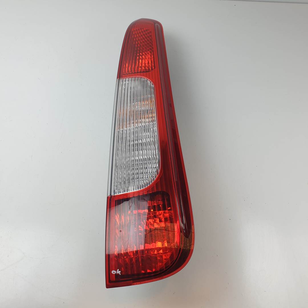 PILOTO TRASERO DERECHO - 3M5113A602AA - FORD - FOCUS C-MAX (CAP)