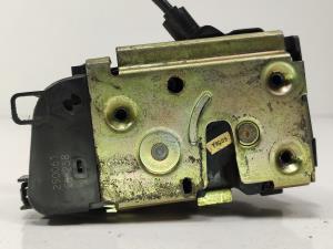 CERRADURA PUERTA TRASERA DERECHA NISSAN PRIMERA BERLINA (P12) Autodesguaces Alicante