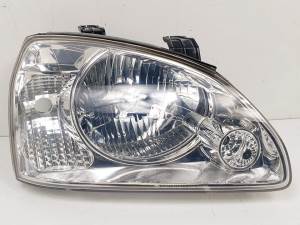 FARO DERECHO 0K2FA51020R KIA CARENS (FJ) Autodesguaces Alicante