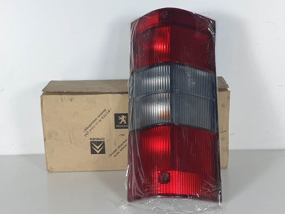 PILOTO TRASERO IZQUIERDO - 1326359080 - PEUGEOT - BOXER CAJA CERR. TECHO SOBREELEV. (RS3700)(230)(->'02)