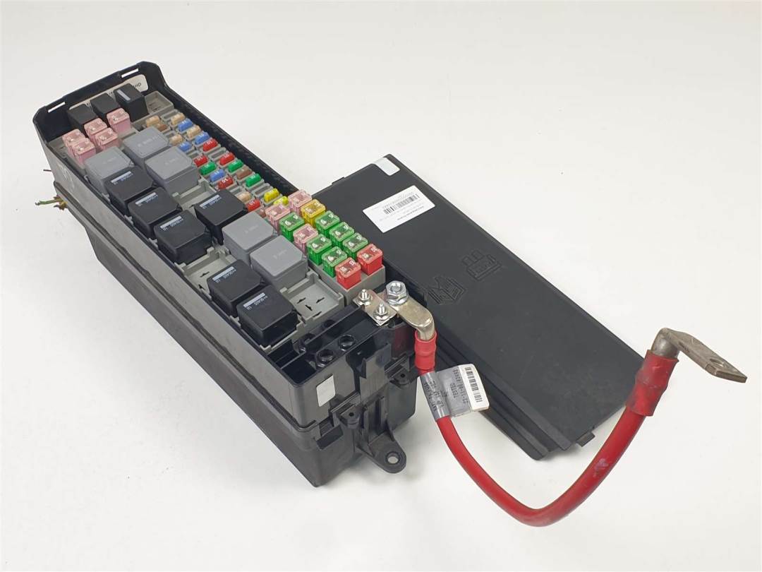 CAJA RELES / FUSIBLES - 301047500 - LAND ROVER - RANGE ROVER SPORT (L320)