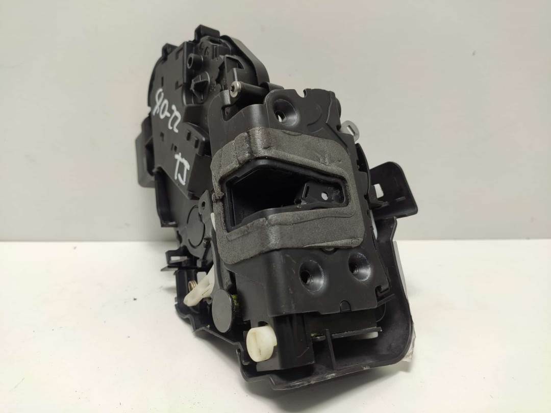 CERRADURA PUERTA TRASERA IZQUIERDA - 240014000 - FORD - KUGA (CBV)